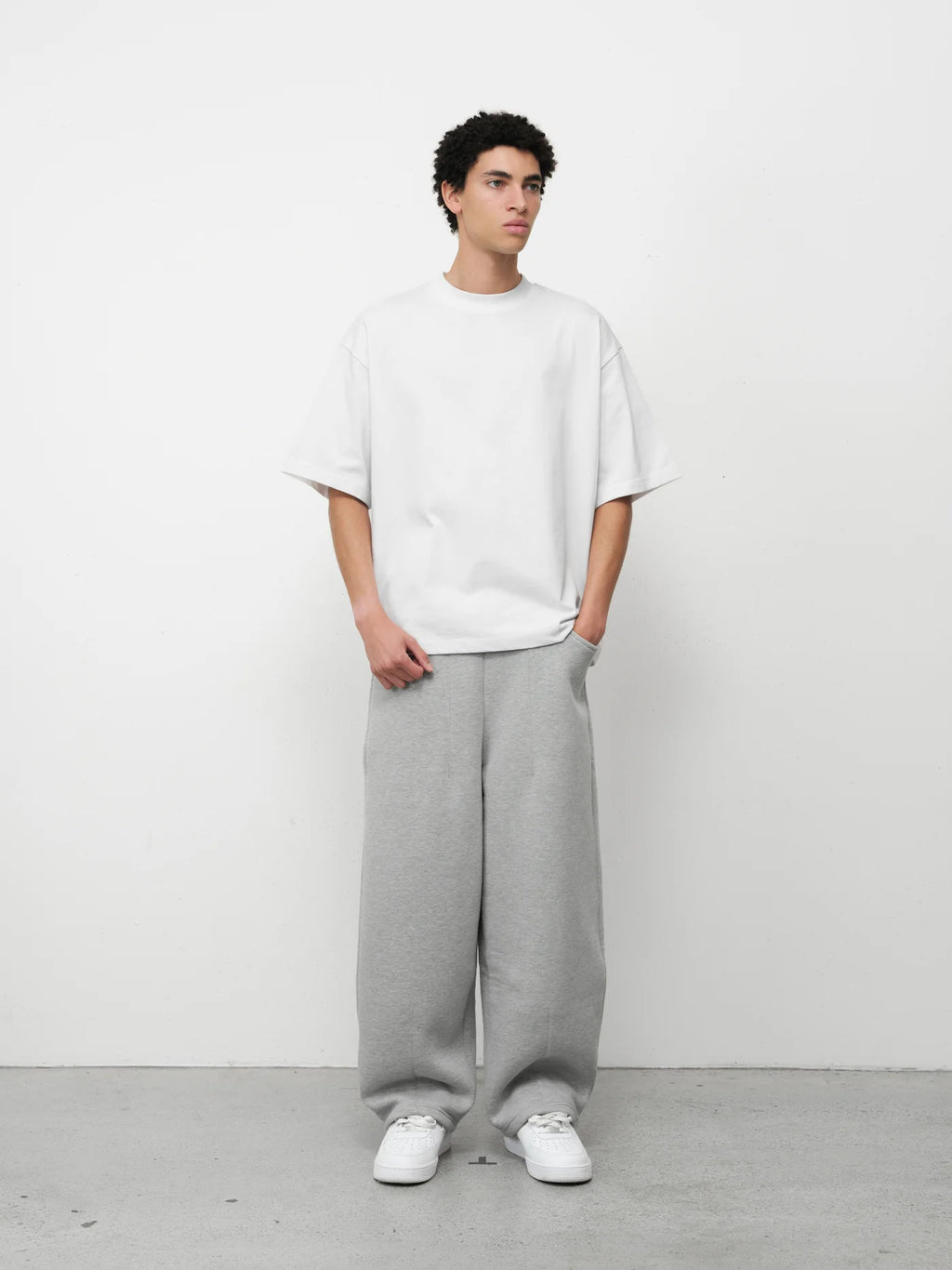 SIGNATURE BLANK T-SHIRT - WHITE