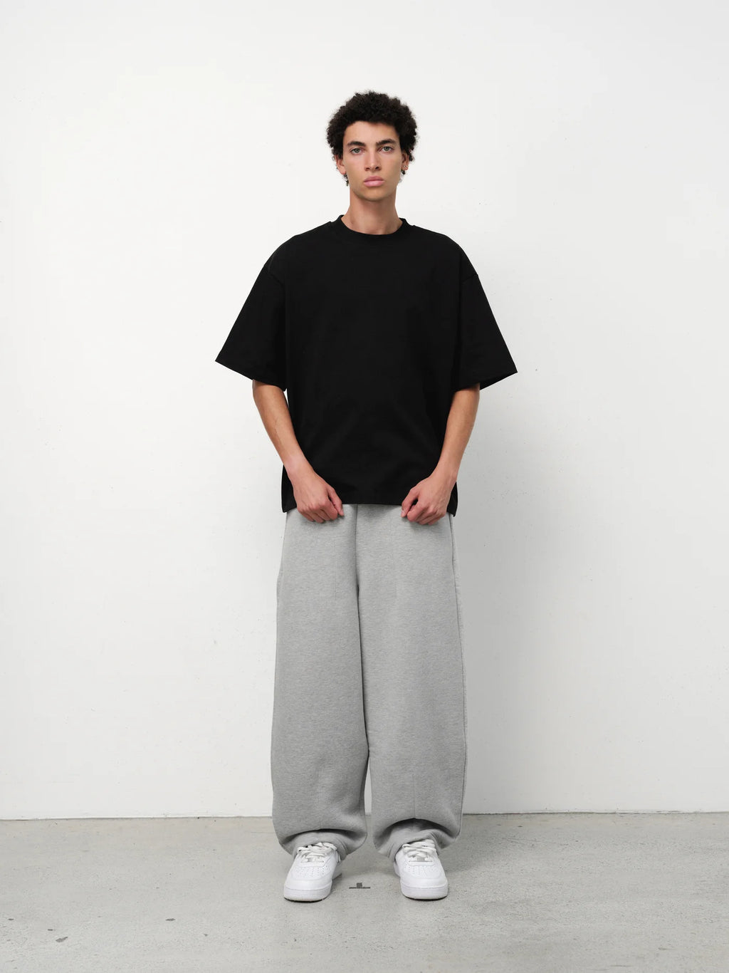 SIGNATURE BLANK T-SHIRT - BLACK
